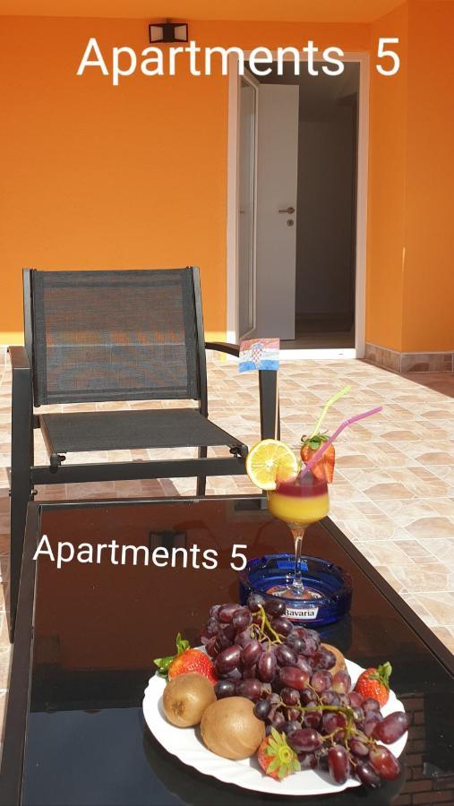 Leoalemar Apartment Novi Vinodolski Ngoại thất bức ảnh